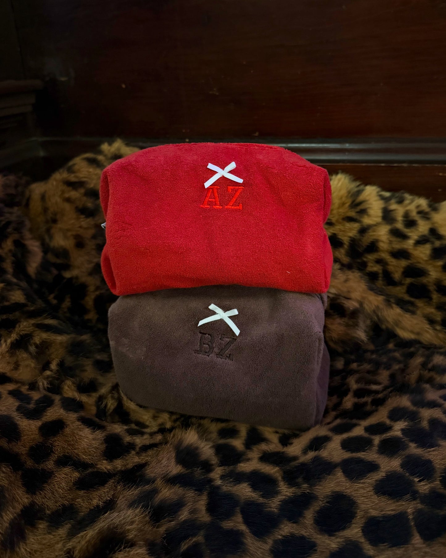 RED VELVET POCHETTE