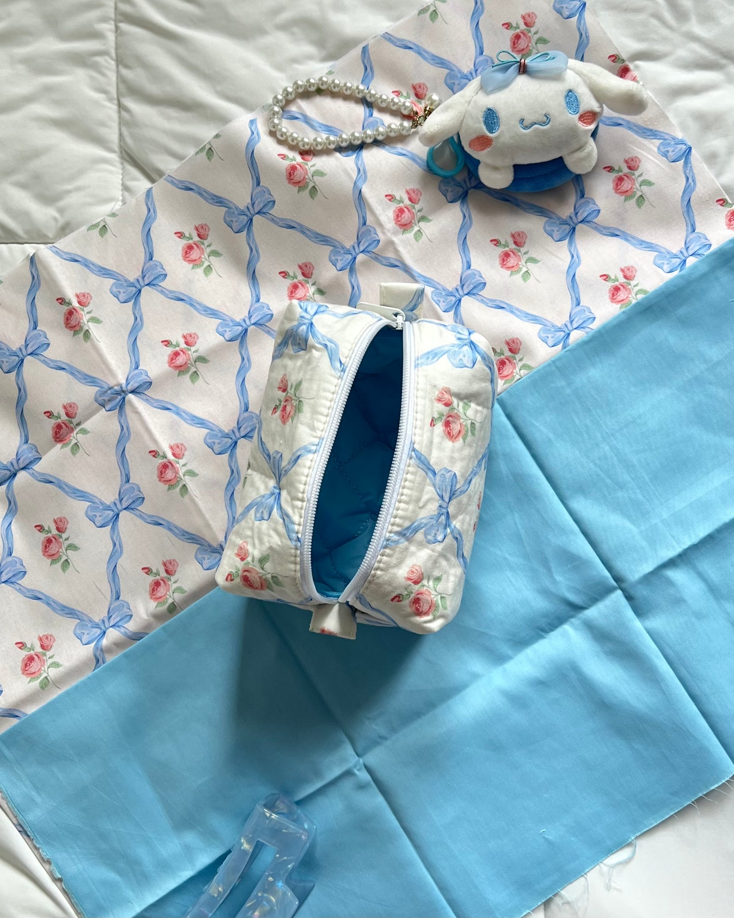 FRENCH BLUE POUCH