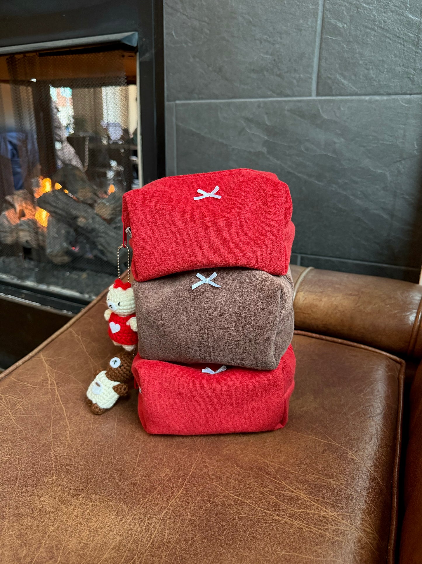 RED VELVET POUCH