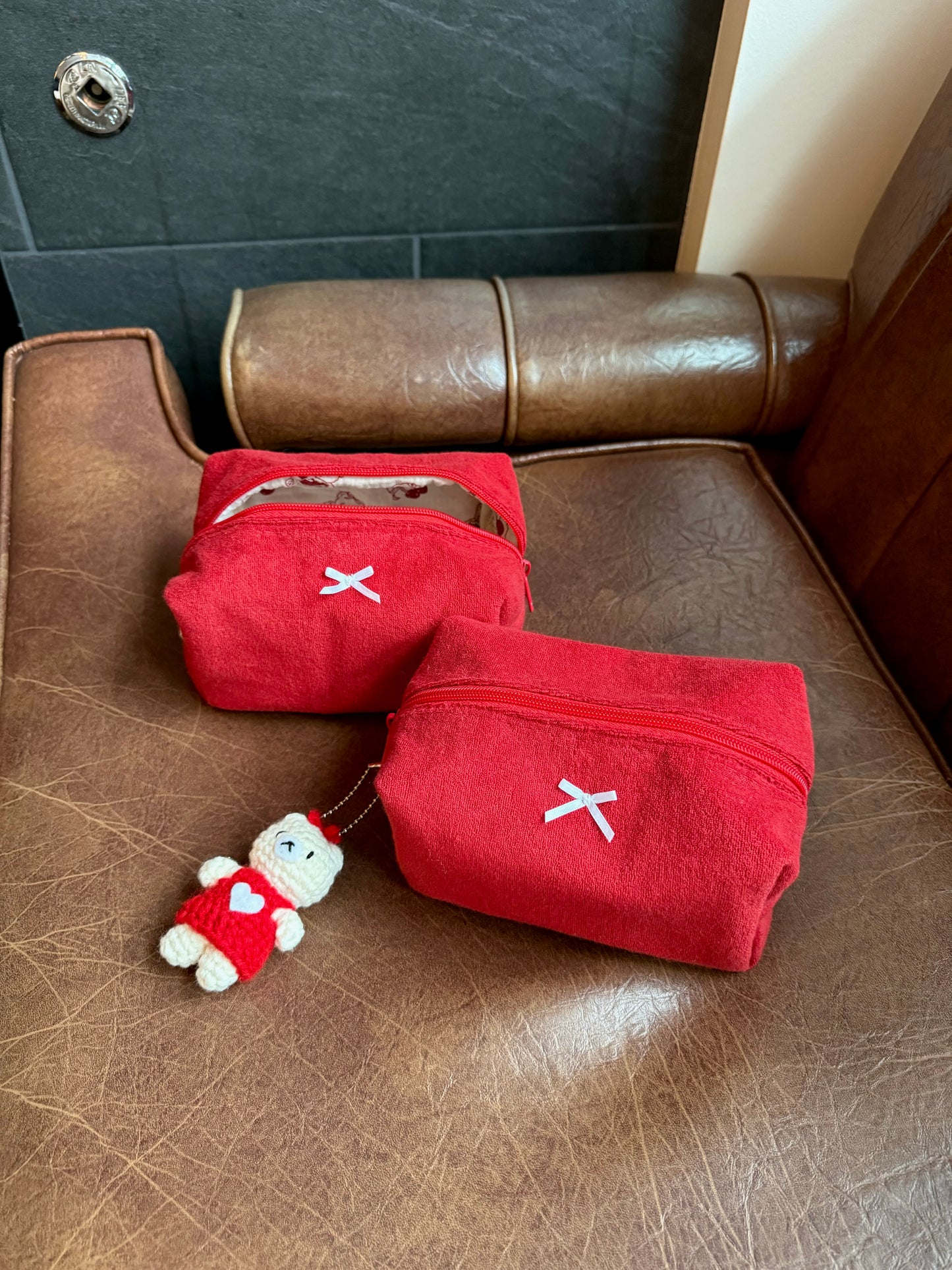 RED VELVET POUCH