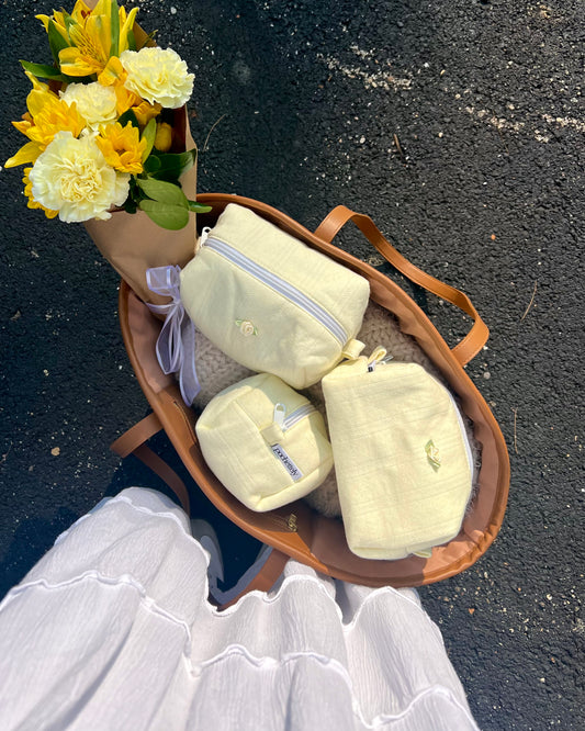 BUTTERCUP POCHETTE