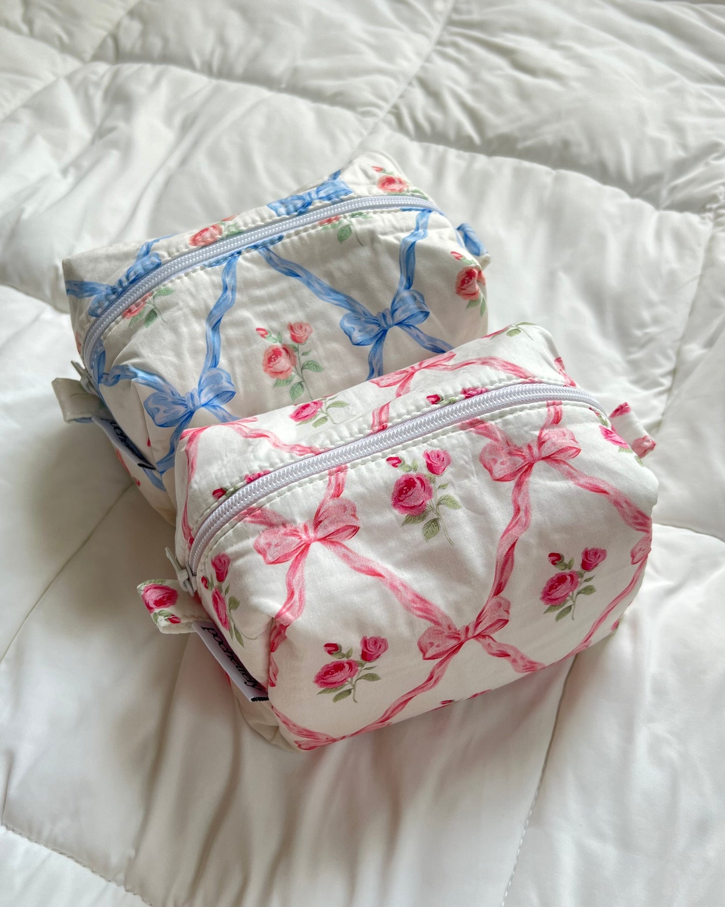 RIBBON POUCHES SET