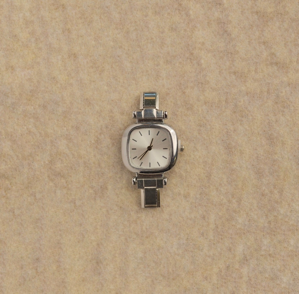 GENEVIEVE WATCH FACE