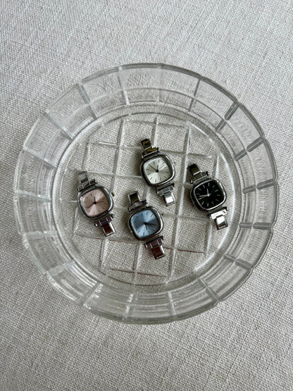 GENEVIEVE WATCH FACE